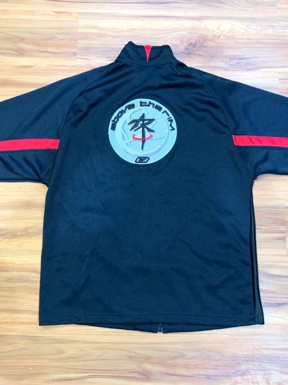 Above The Rim Jacket - Picture 3 of 7